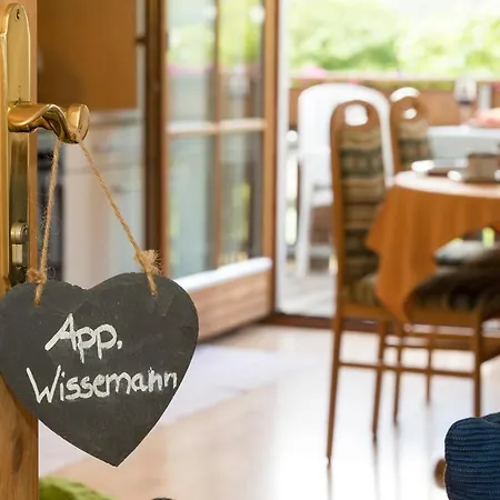 Farm stay Lahnerhof *